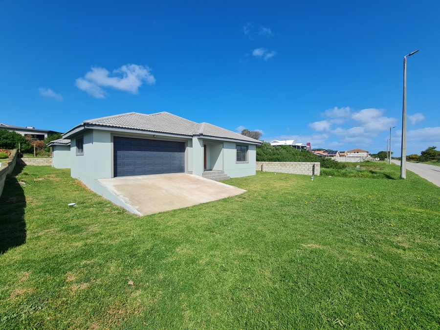 3 Bedroom Property for Sale in Paradise Beach Eastern Cape